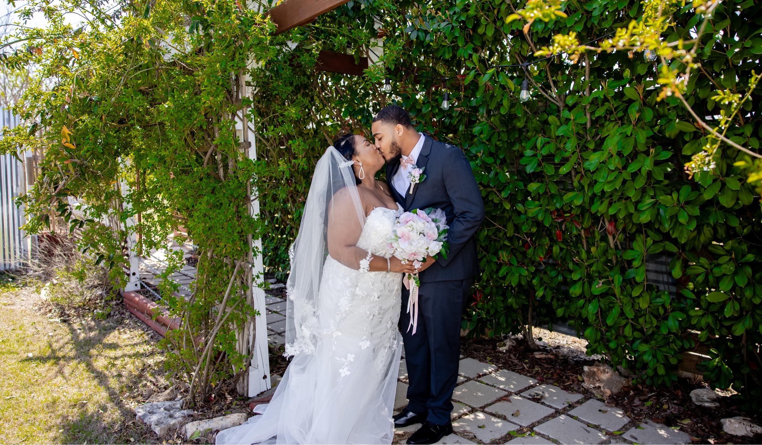 The Wedding Website of Mark Anthony Johnson II and Paige Marie Eason