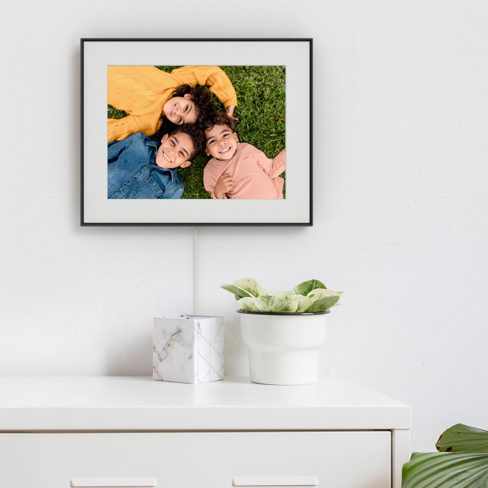 Aura Frames, Walden Digital Photo Frame - Zola