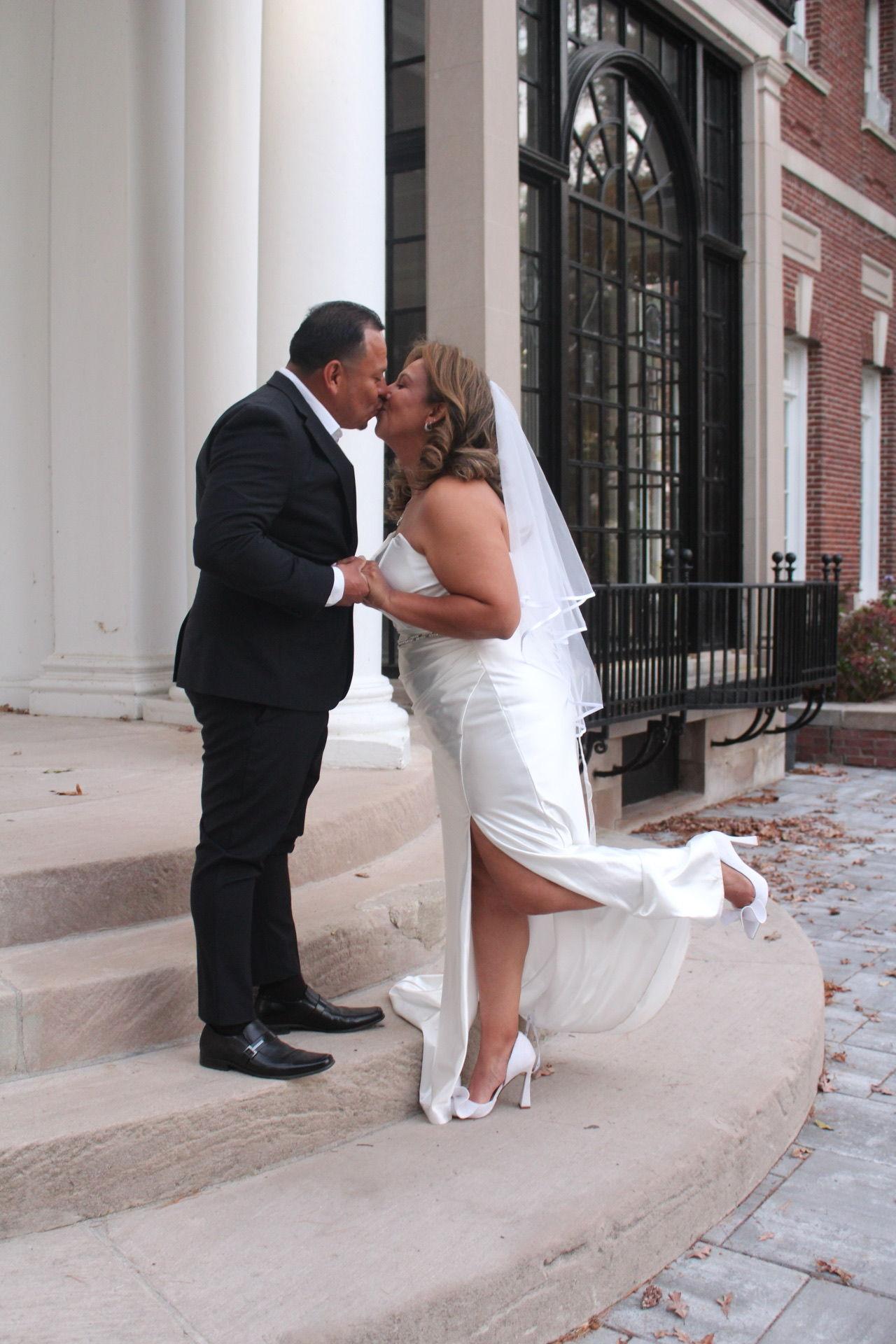 The Wedding Website of Diana Castillo and Edwin Rivera