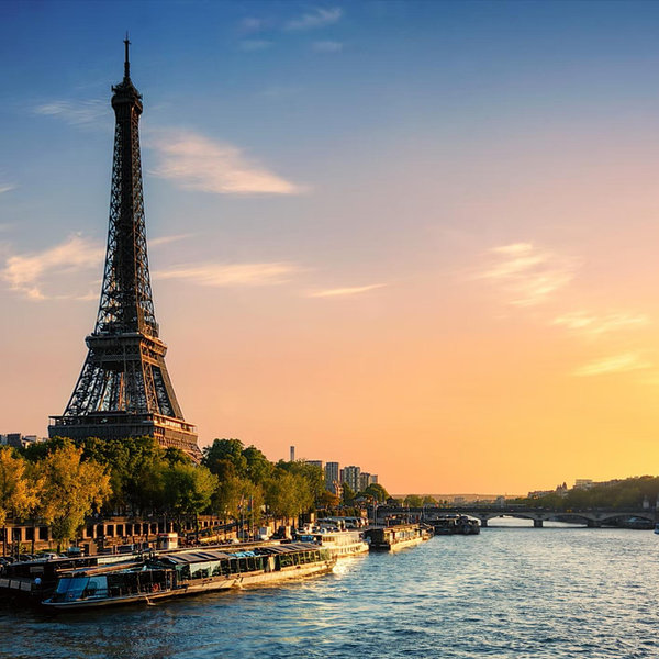 Train tickets to Paris