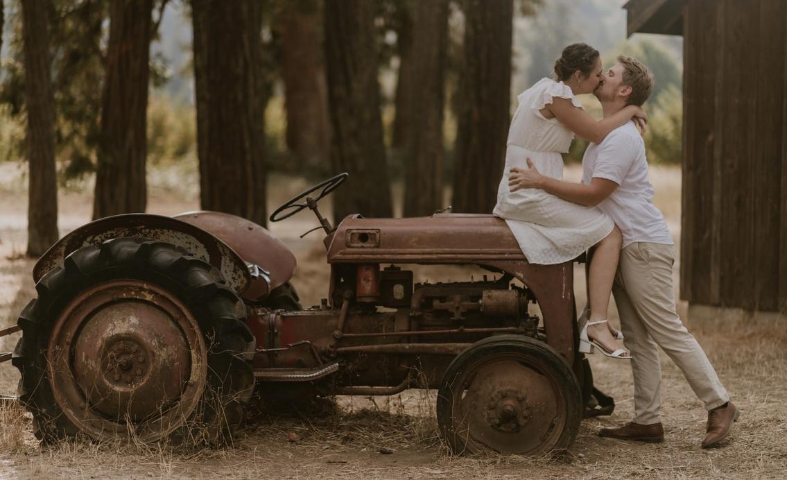 The Wedding Website of Emma Waggoner and Christopher Eberlein