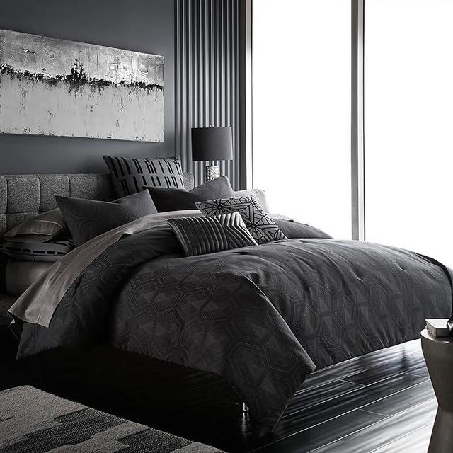Sobel Westex: Star Wars™ Home Collection | Dark Side Bedding Collection | Comforter, Sham, Decorative Pillows | Hotel & Resort Quality, Reusable Packaging, T300 Front, T200 Back, 300 GSM (Twin)
