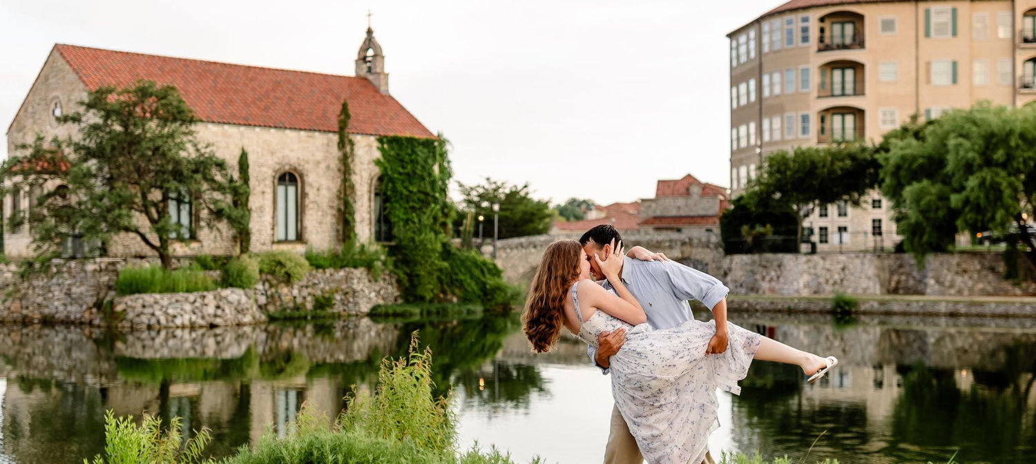 The Wedding Website of Hannah Sullivan and William Baker