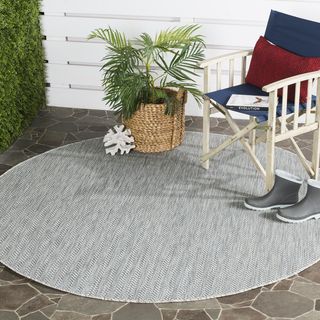 Courtyard Carolann Round Area Rug