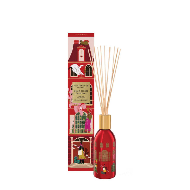 Glasshouse Fragrances Night Before Christmas Candle, 8.5 fl.oz