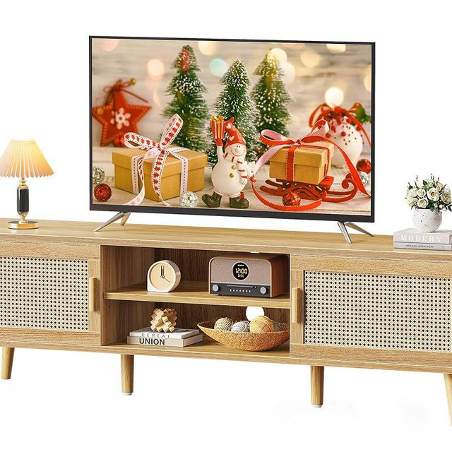 SUPERJARE Boho TV Stand for 75 Inch TV, Entertainment Center with Adjustable Shelf, Rattan TV Console with 2 Cabinets, Media Console, Solid Wood Feet, 4 Cord Holes, for Living Room - Natural