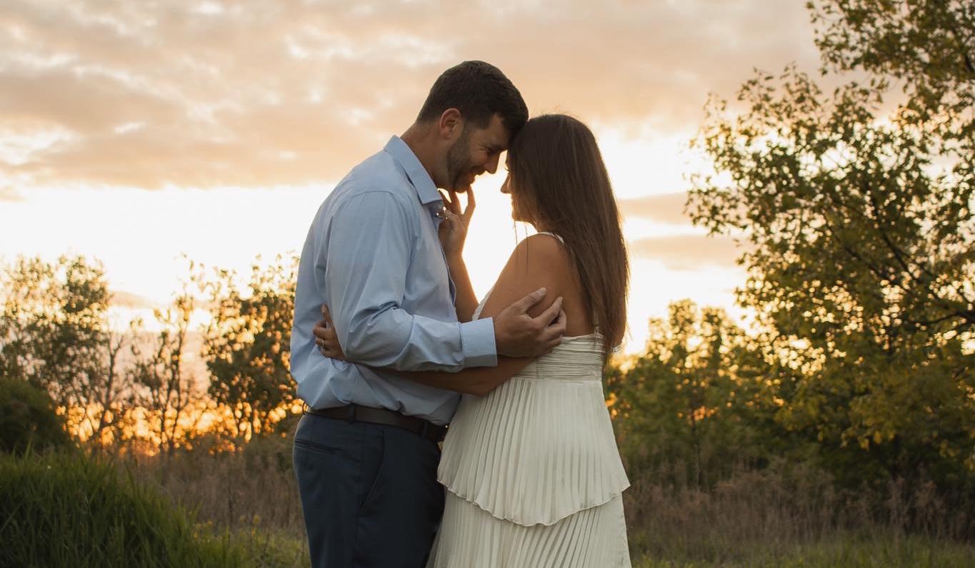 The Wedding Website of Whitney Bunge and Aren Payne