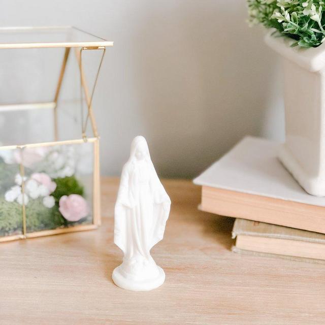 Petite Mary Statue
