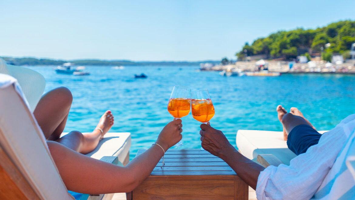 220dd0af-c464-40a4-968e-ca99ec69652f