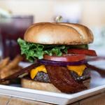 Woody's Raw Bar & Grill