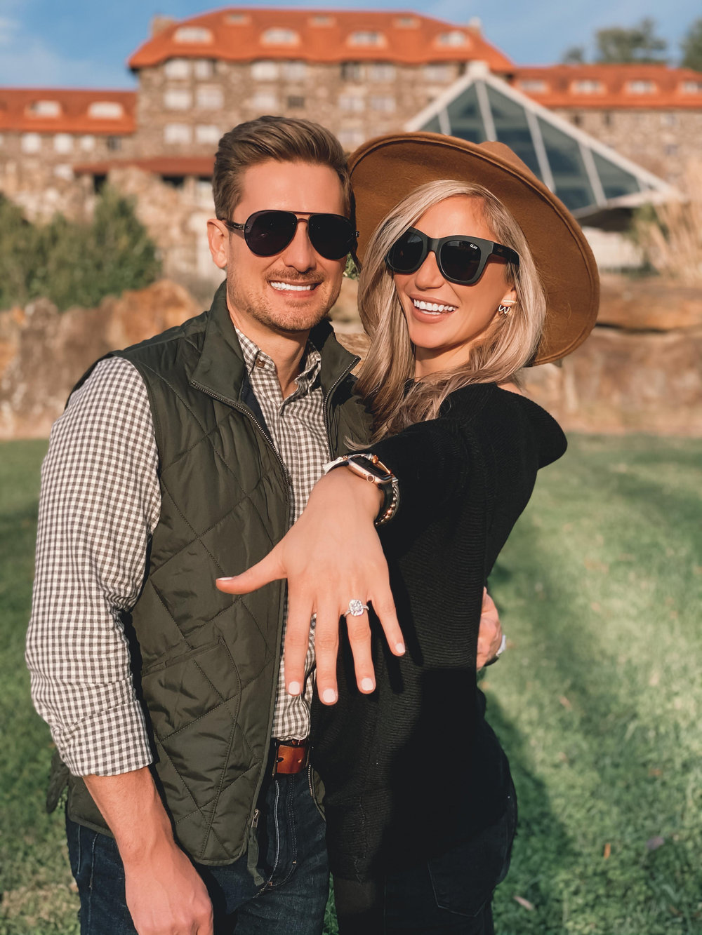 Taylor Stone and Justin McPeak's Wedding Website