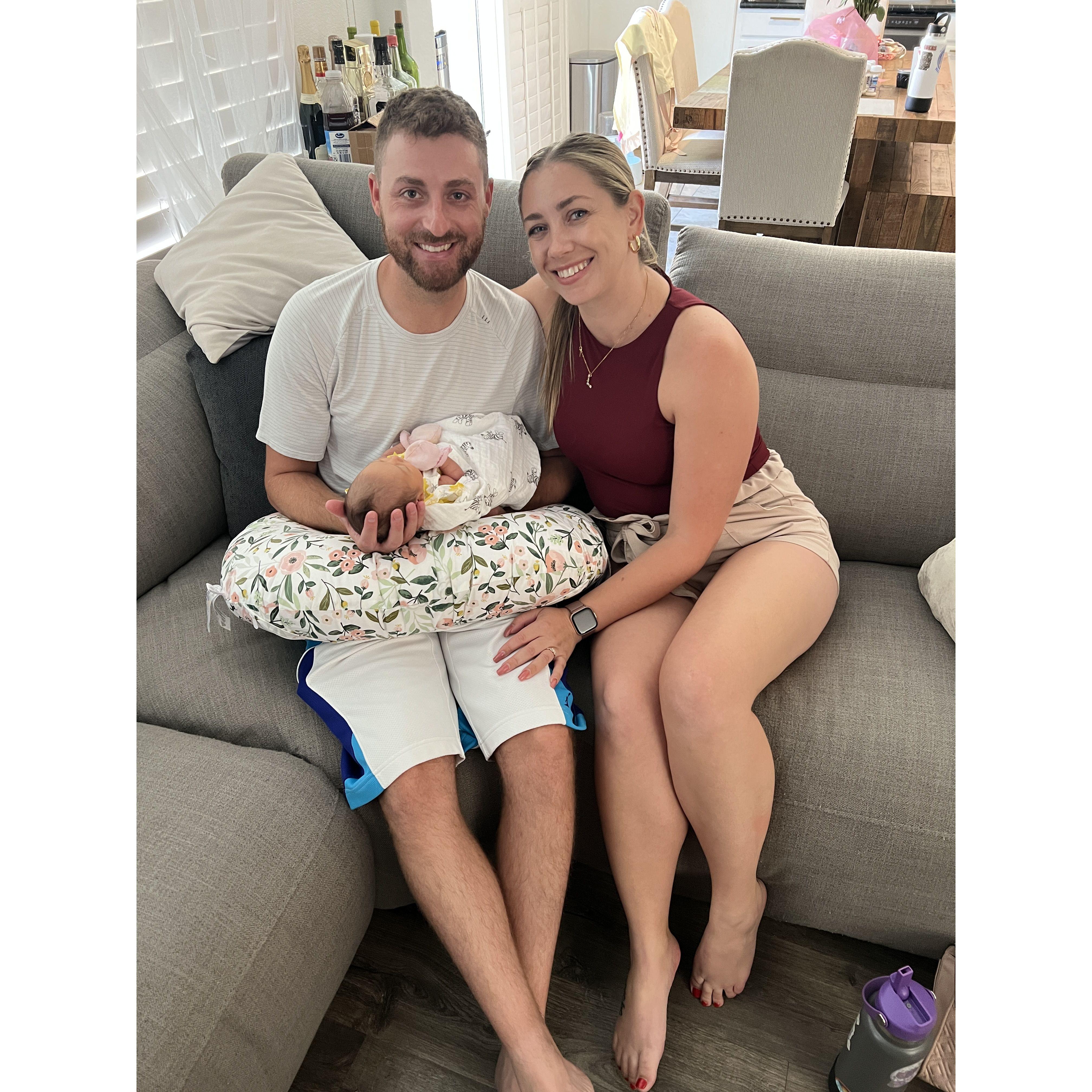 Meeting baby Milana, September 2022