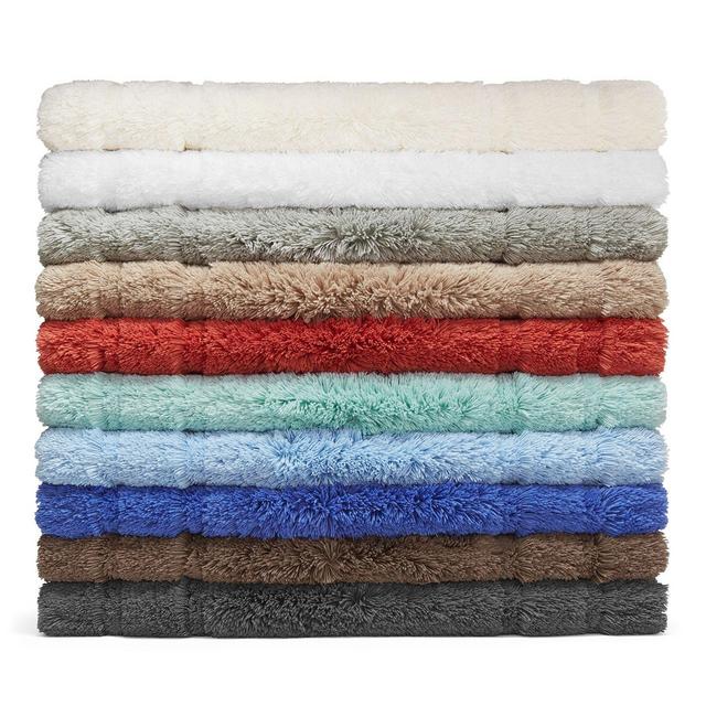 Abyss Caress Bath Rug, 23" x 39"
