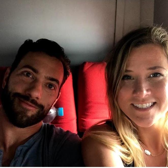 Riding a bus to from Medellin to Guatape Colombia - The AC was a cool water bottle - until it was not cool anymore.
