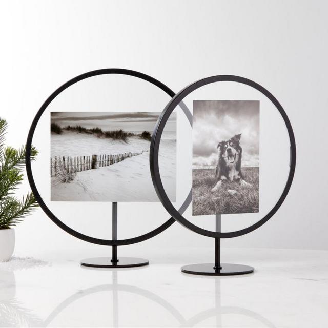 Infinity Round Picture Frames