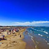 Malvarrosa beach (Playa de la Malvarrosa)