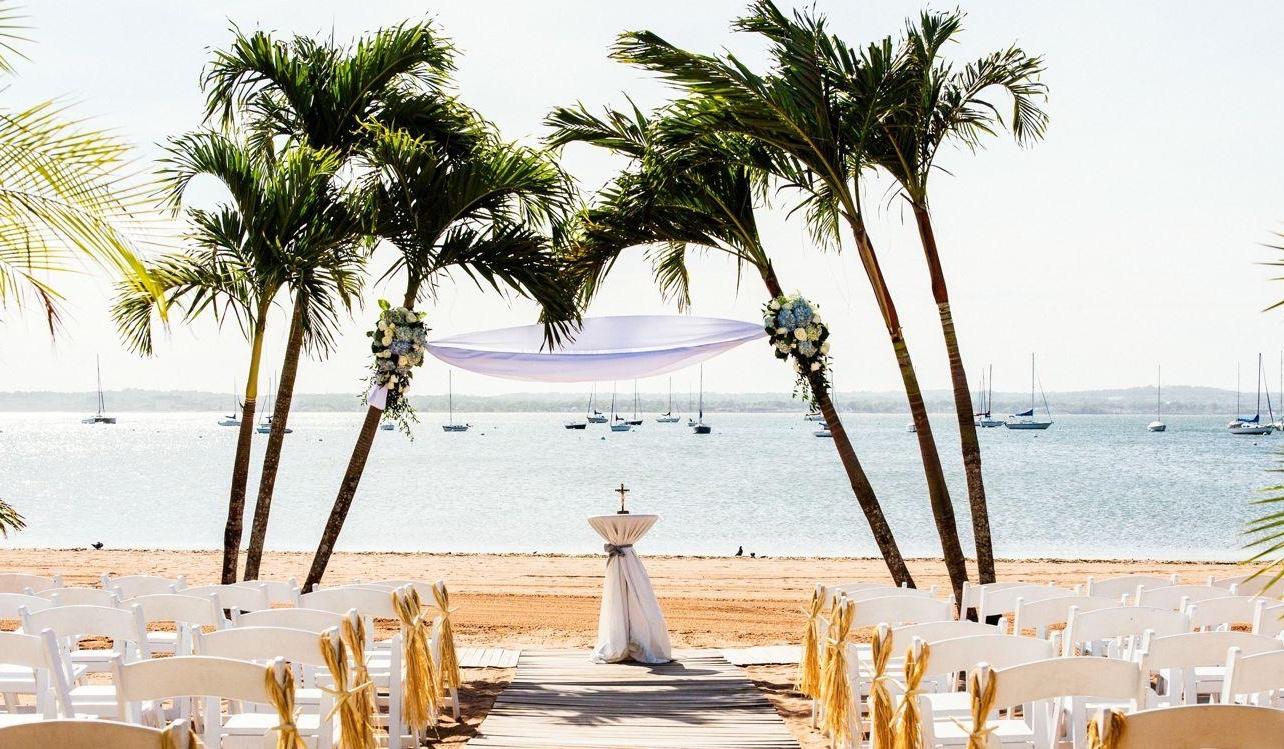 The Wedding Website of Alexia Salafia and Maxwell Jaekle