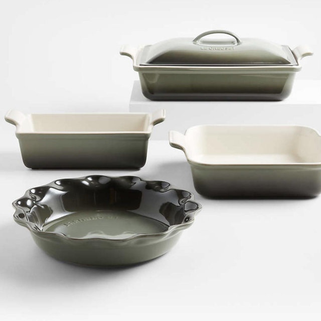 Le Creuset® Heritage Thyme 5-Piece Stoneware Bakeware Set