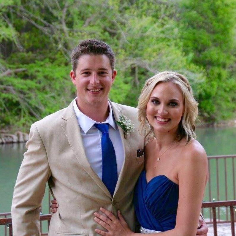 Dancing the night away with Kristen and Josh at their nuptials in New Braunfels!