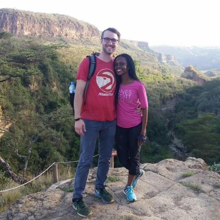 We made it to one of the peaks of HG gorge. Fun Fact: They filmed Lion King here..remember the iconic scene when Mufasa lifts up his son Simba? Yap this is the peak that was used as inspiration!