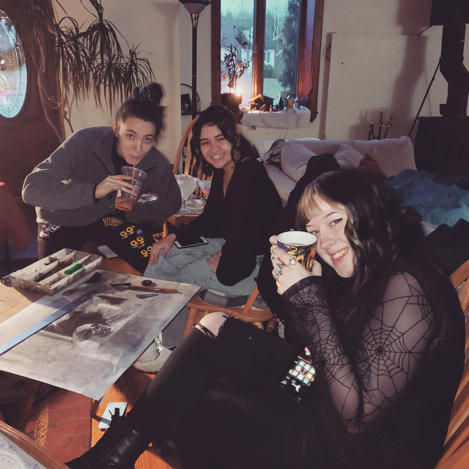 Drawing night with the artsy gals!