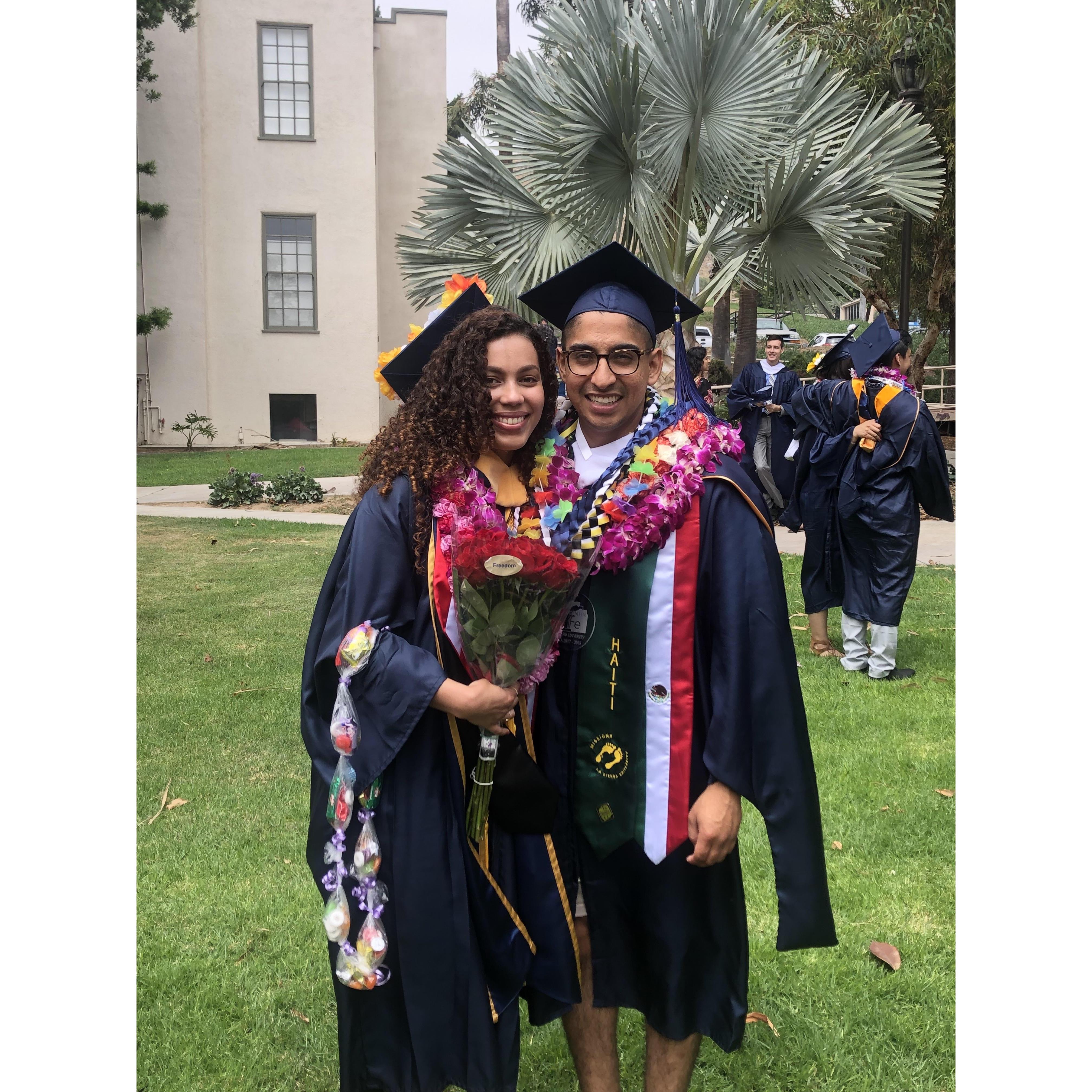 Undergrad graduation!

Graduación de bachillerato!