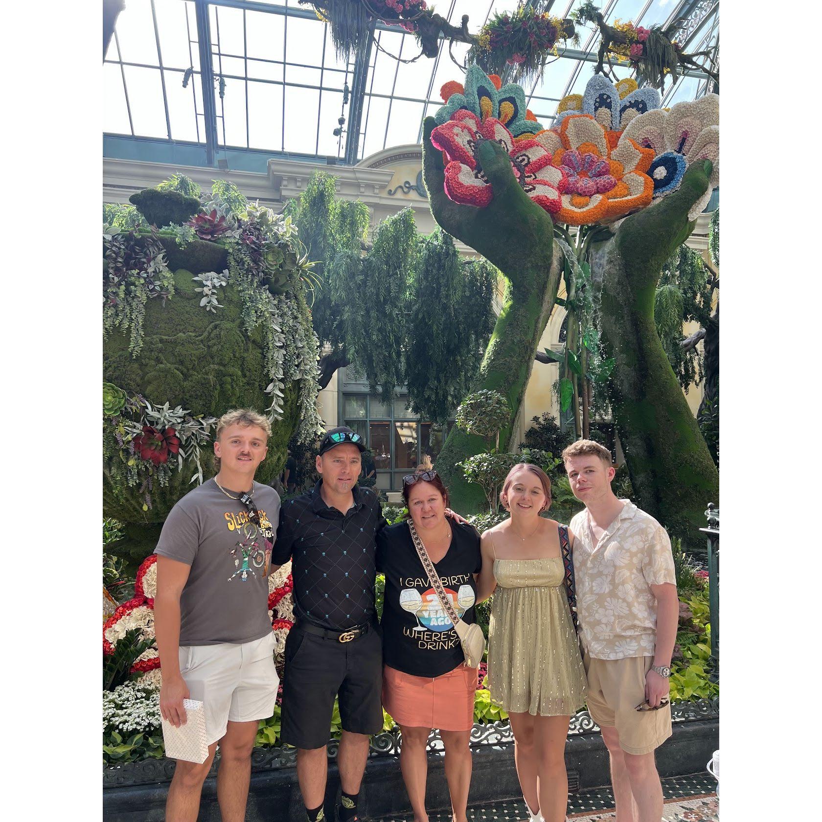 One of many Vegas adventures: Amanda’s 21st birthday trip with the Ford family—unforgettable memories and endless fun! 🎉♠️🍸