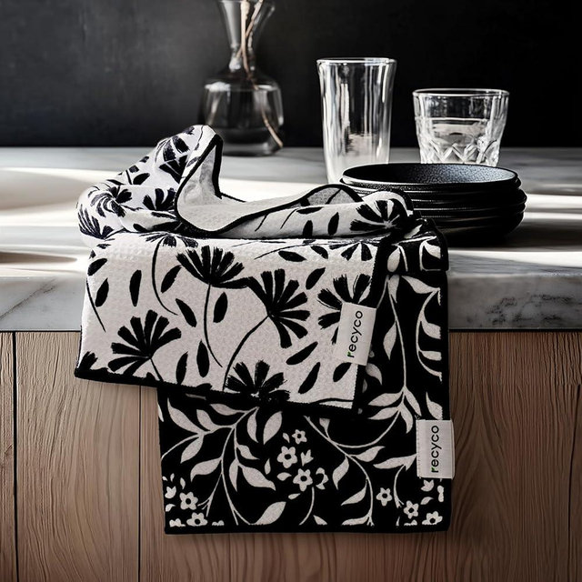 RECYCO Waffle Kitchen Towel Set of 2 - Quick Dry Microfiber Sustainable Dish Towels - Ultra Absorbent Reusable Cleaning Tea Towels - Lightweight Hand Towels,16”x 28”, Black & White Florals