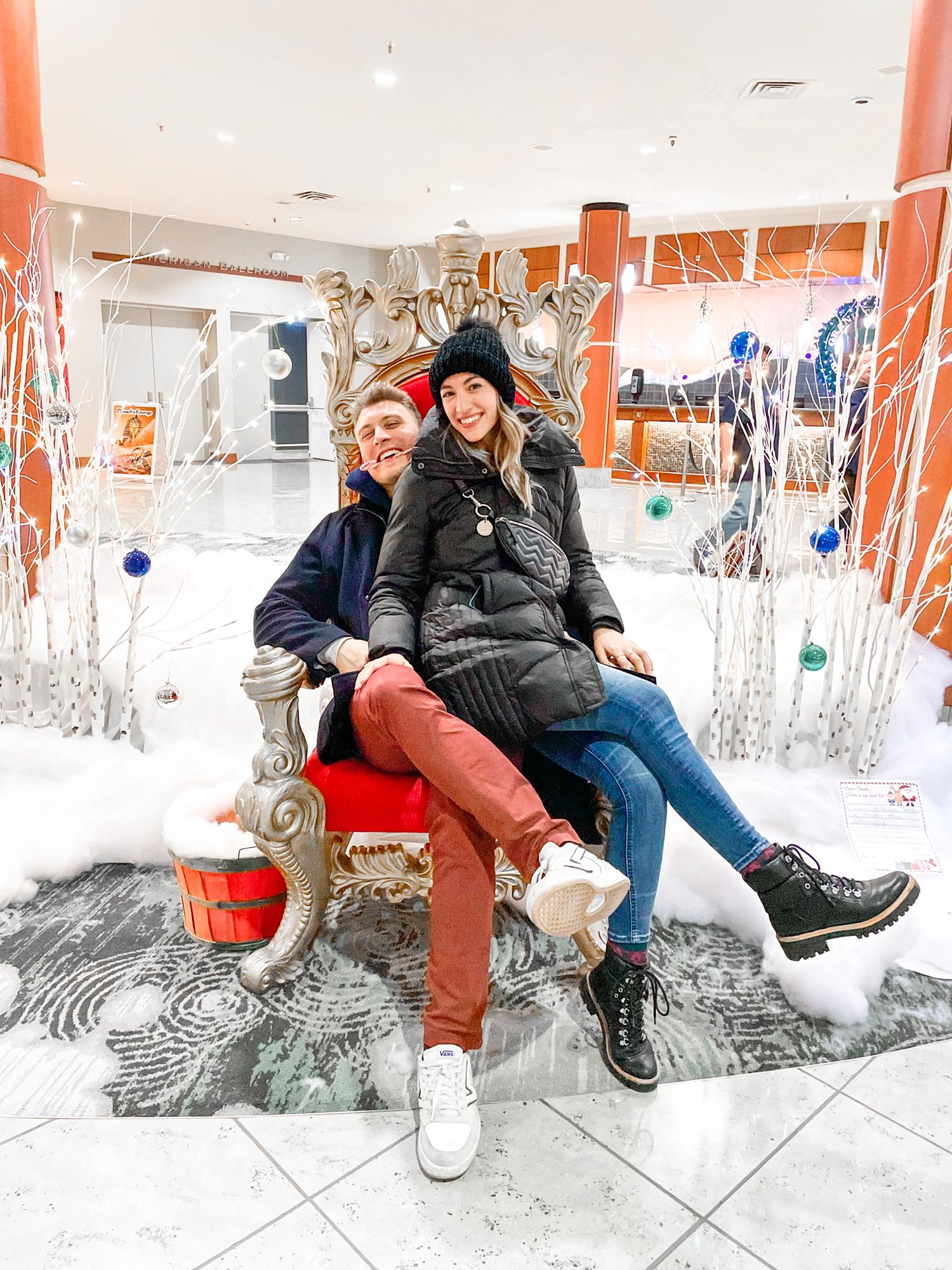Happy Holidays from Traverse City with the Masts! 2021