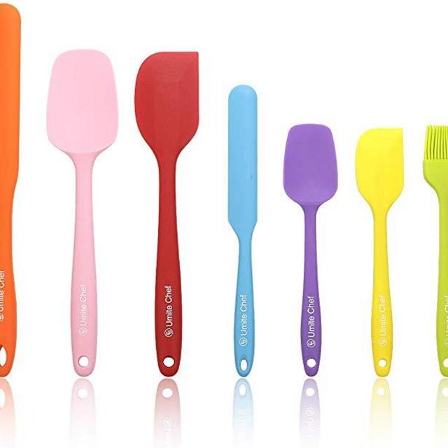Silicone Spatula 7-piece Set, Umite Chef Mini Rubber Spatula Set-Versatile Tools Created for Baking and Mixing-One Piece Design, Non-Stick & Heat Resistant-Stainless Steel Core (Multicolor)