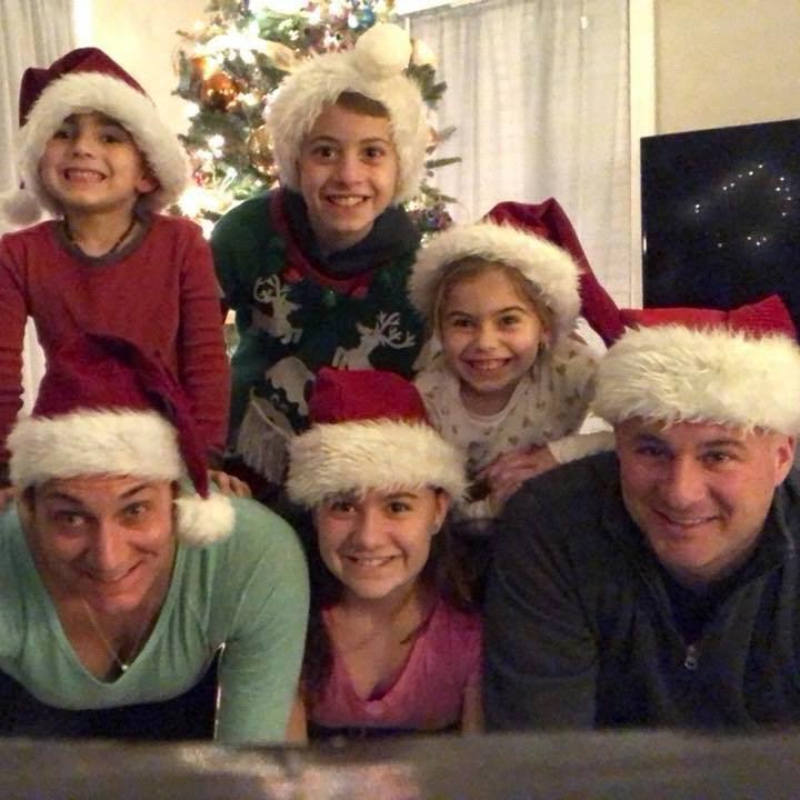 FAMILY
CHRISTMAS 2016