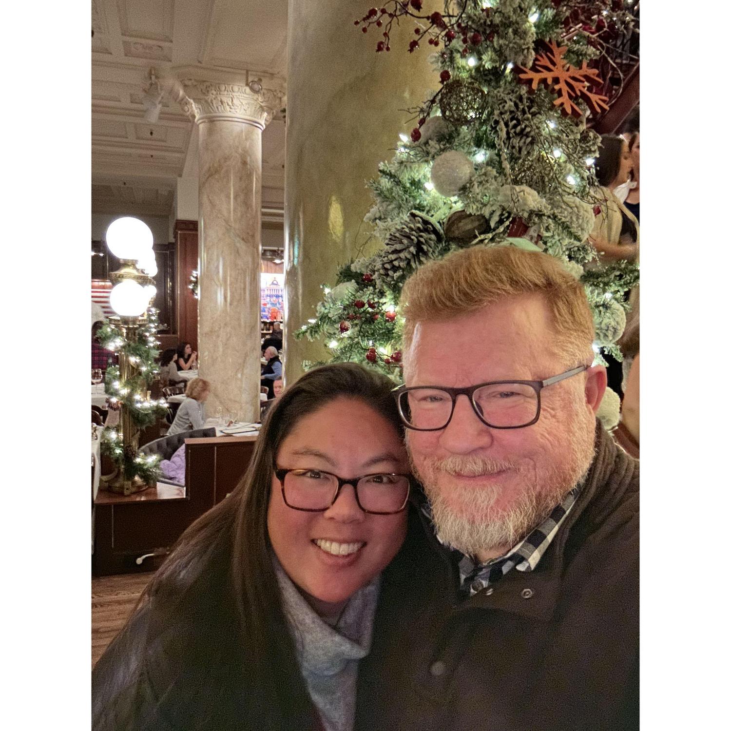 Boston, 2023. Don indulging in Allie's Christmas mania at Grille 23