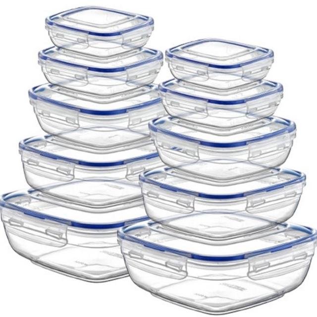 Tupperware Set