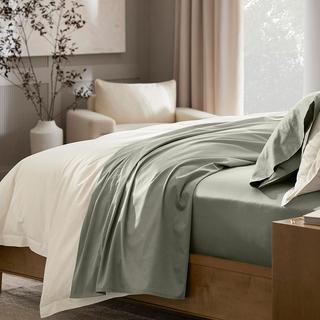 Signature Hemmed 4-Piece Organic Cotton Sheet Set