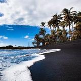 Punaluʻu Beach