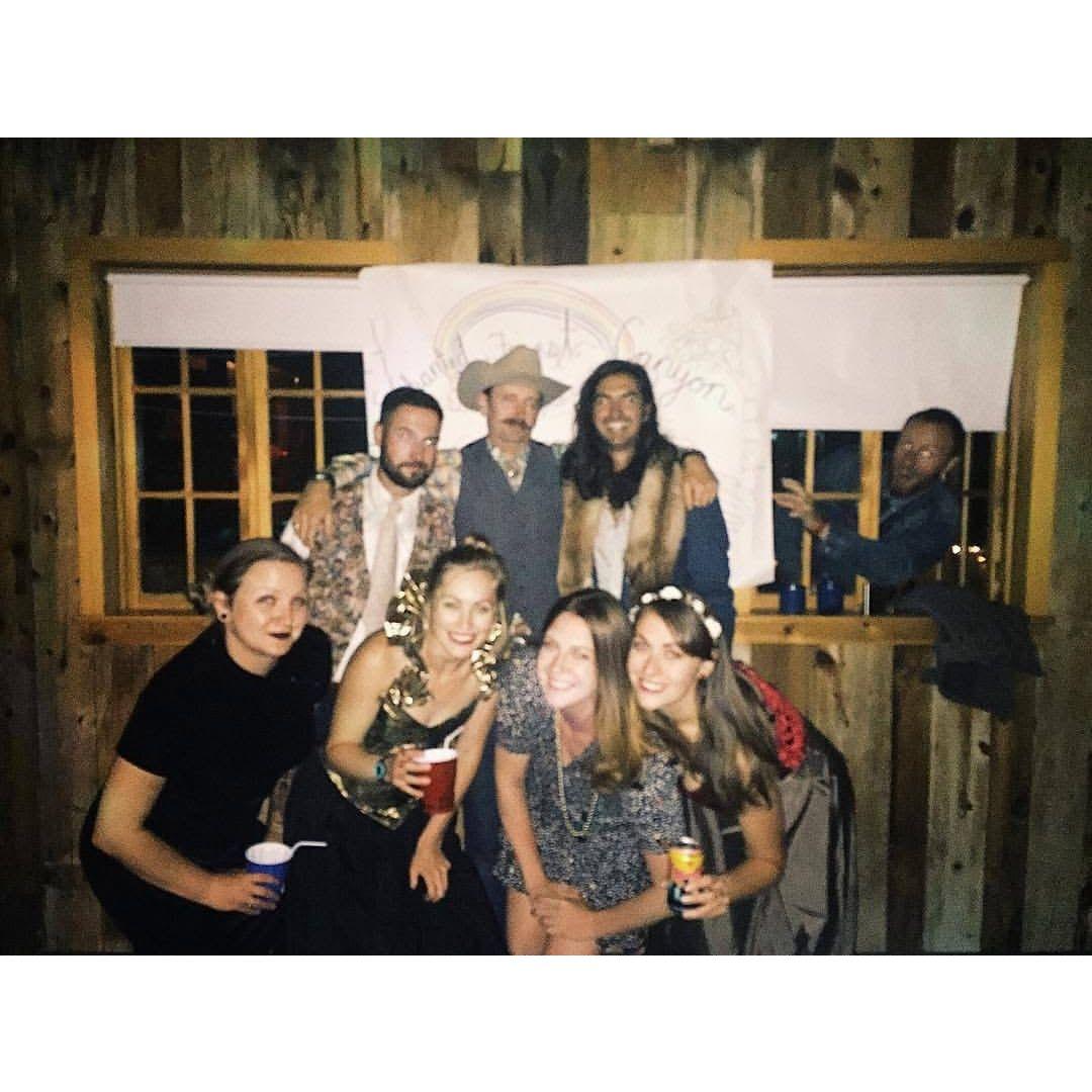 The Gang Goes to Prom