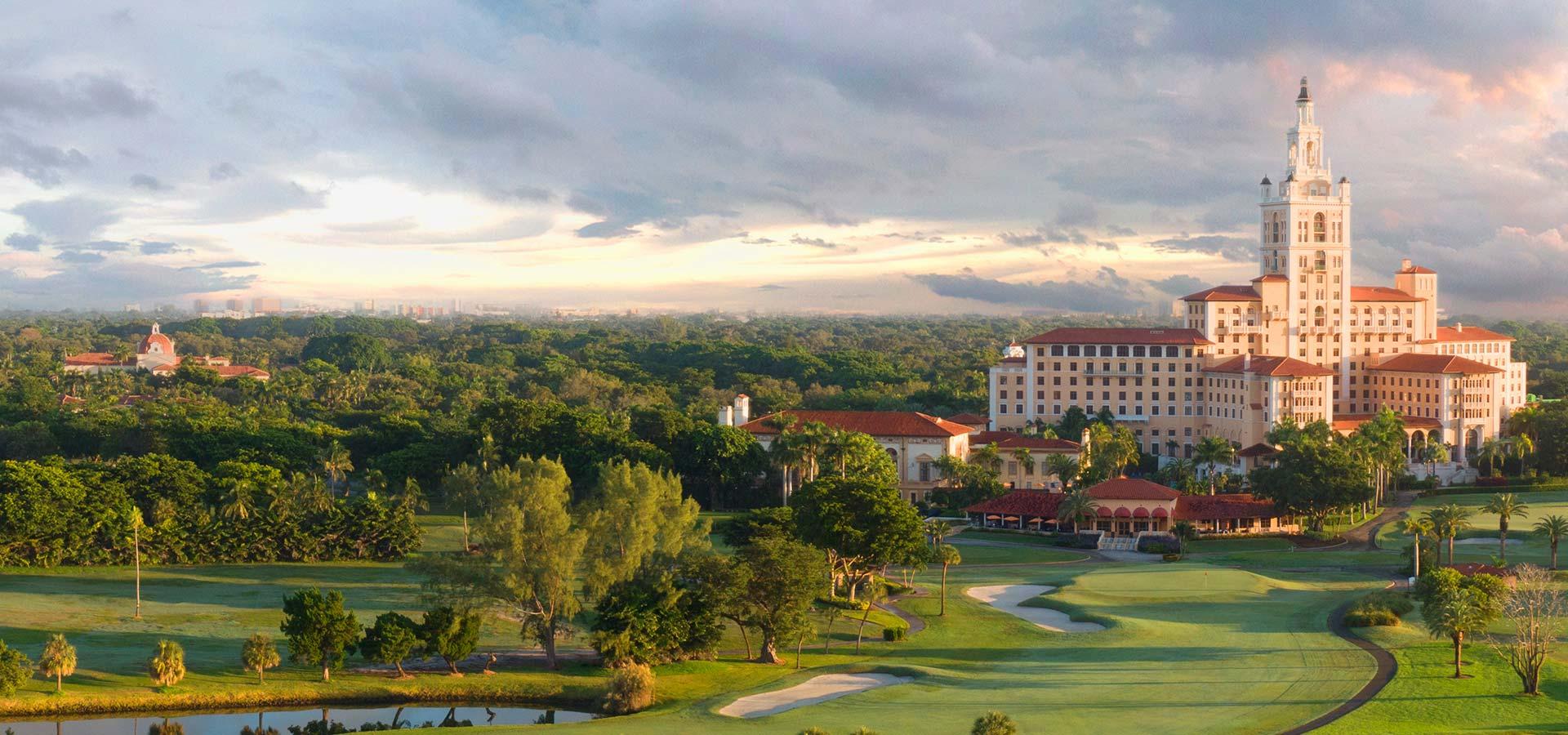 The Wedding Website of Laura Flores and Alex Borgert