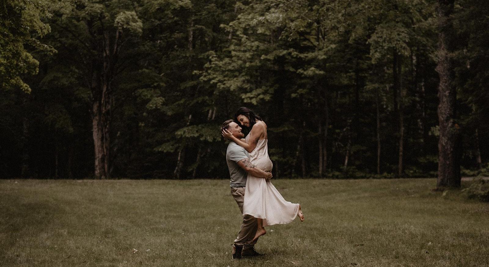 Ashlynn Martin and Brenton Raymond's Wedding site