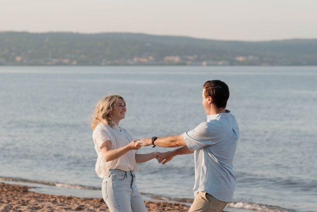 The Wedding Website of Caleigh Cain and Grady Tank