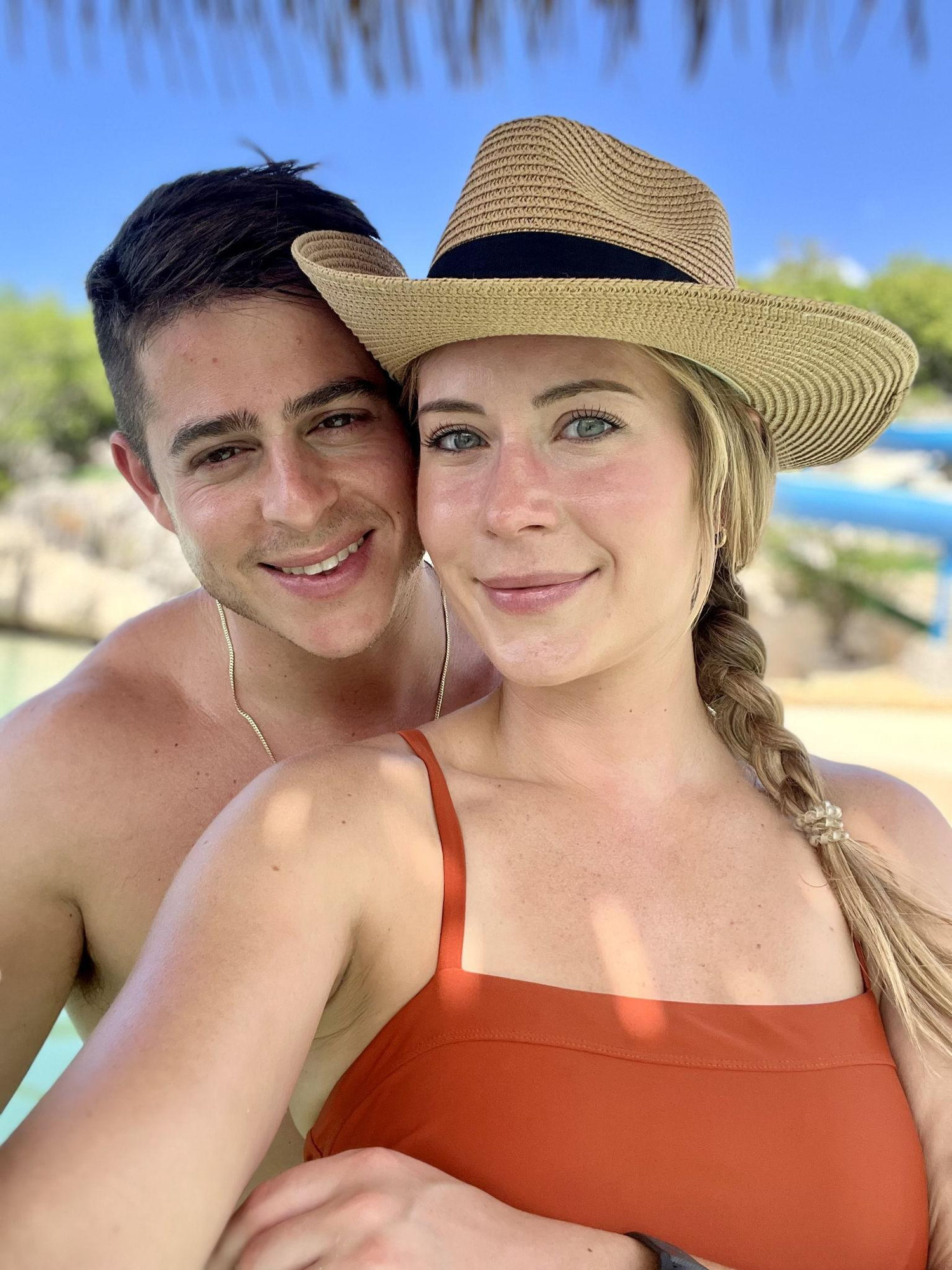 The Wedding Website of Nicole Zambory and David Rinicella