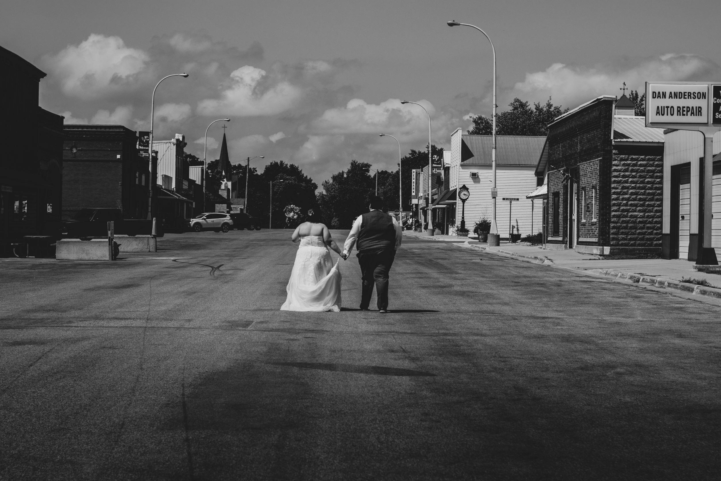 The Wedding Website of Jessica Buchholz and Mark Galloway