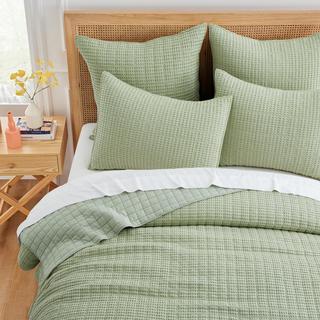 Mills Waffle 3-Piece Quilt Set