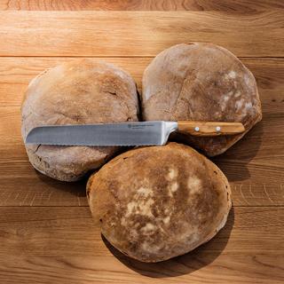 Amici Double Serrated Bread Knife