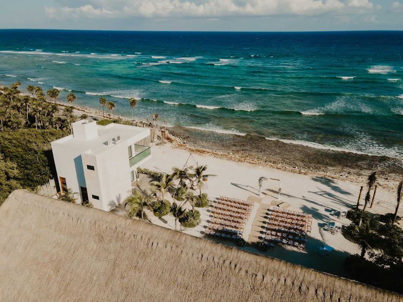The Wedding Website of Alejandro De La Cruz and Zareth Avila