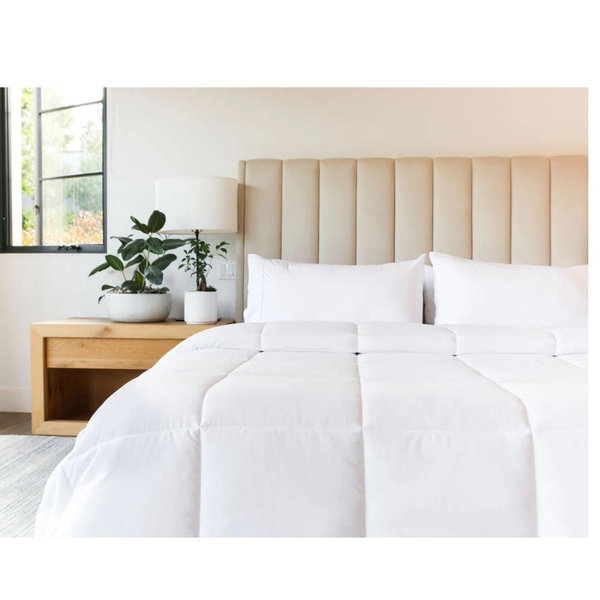 Lux Comforter / Down Alternative Duvet Insert