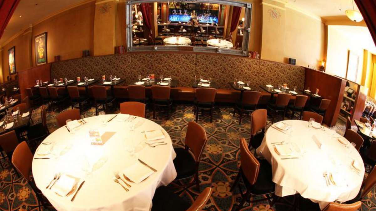 Pickwick & Frolic, Restaurant & Club Wedding Venues Zola