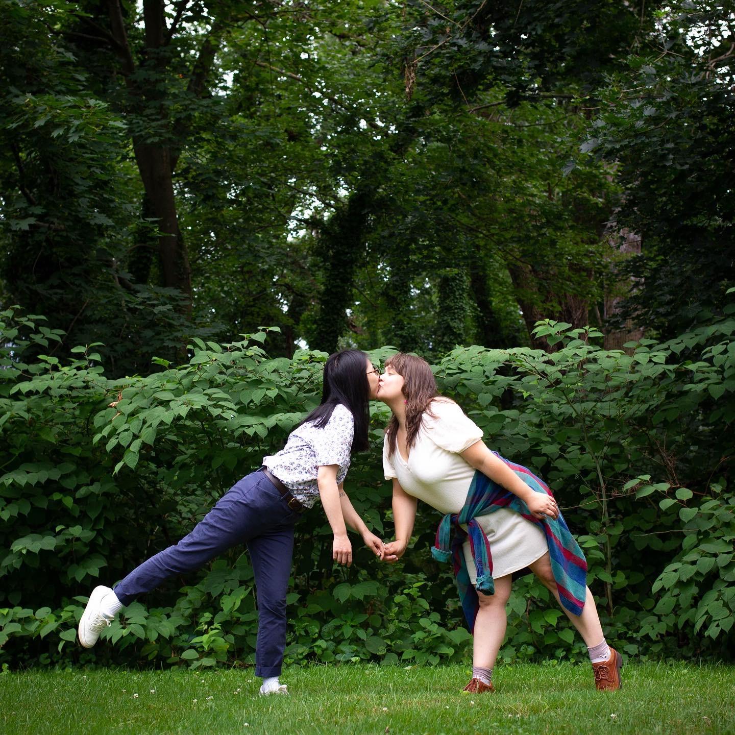 The Wedding Website of Sarah Andrew and Martina Dang