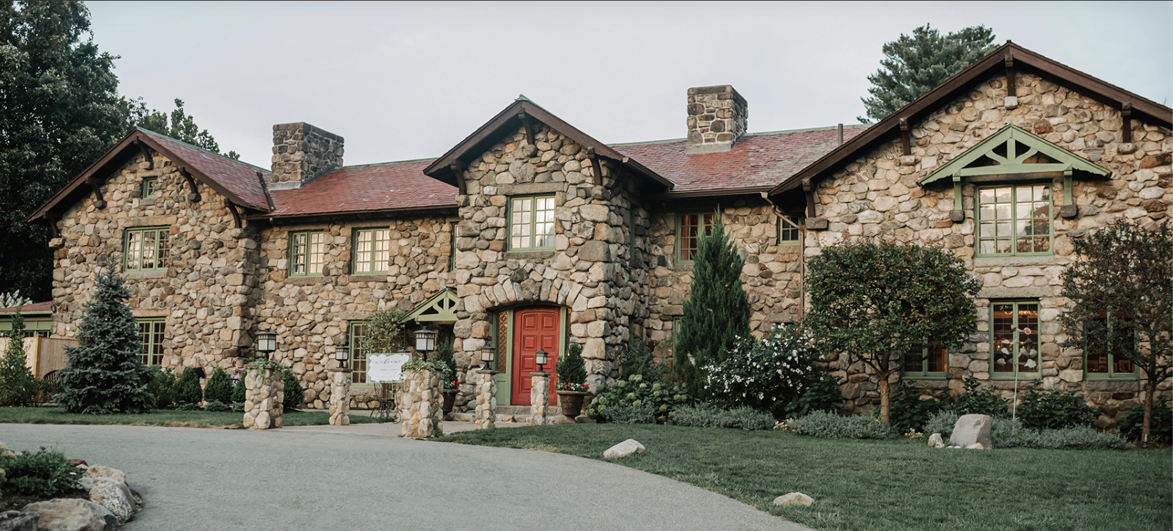 The Wedding Website of Emily Cotellessa and Tyler Marra