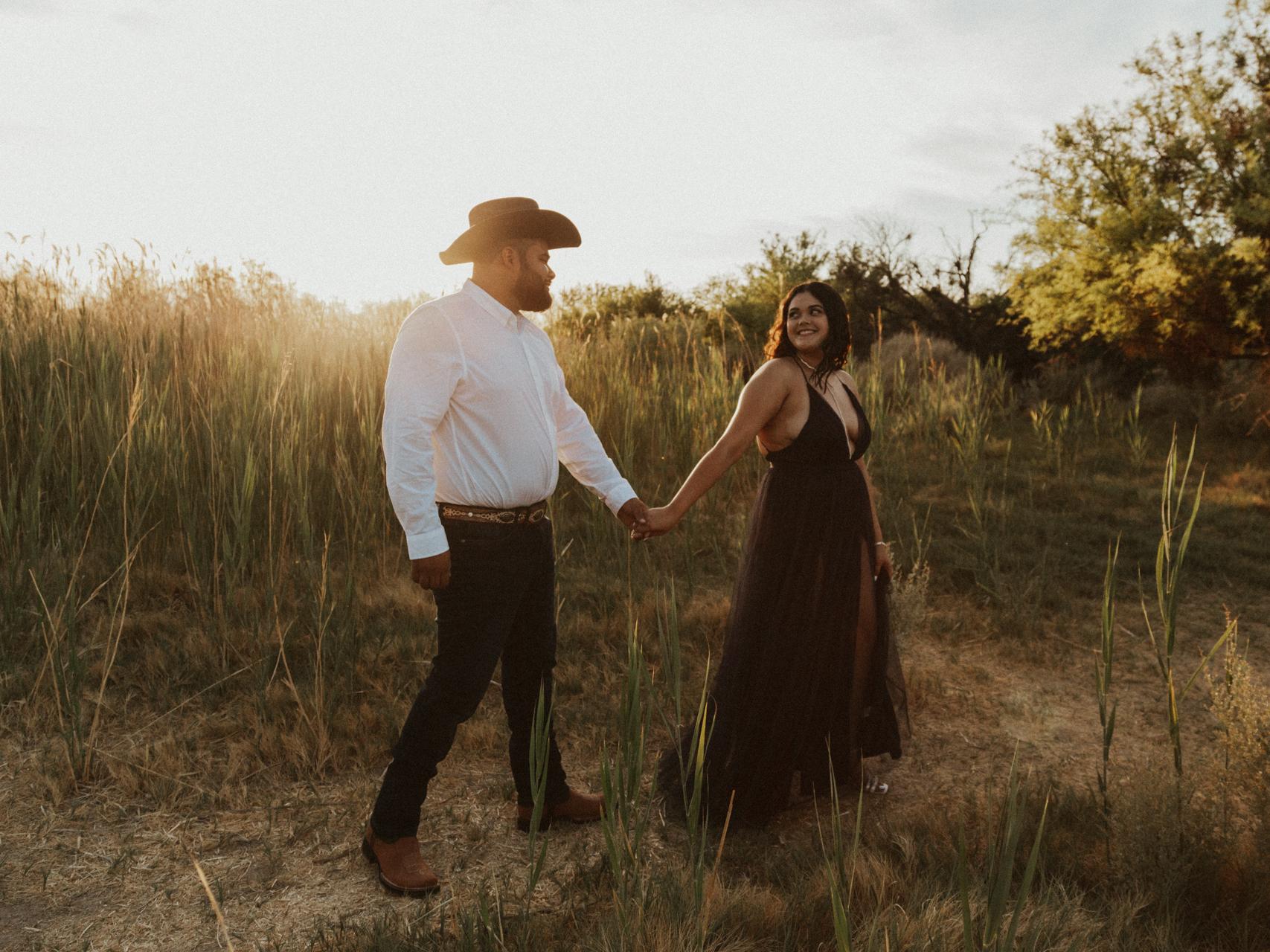 The Wedding Website of Caroline Bueno and Rafael Campos