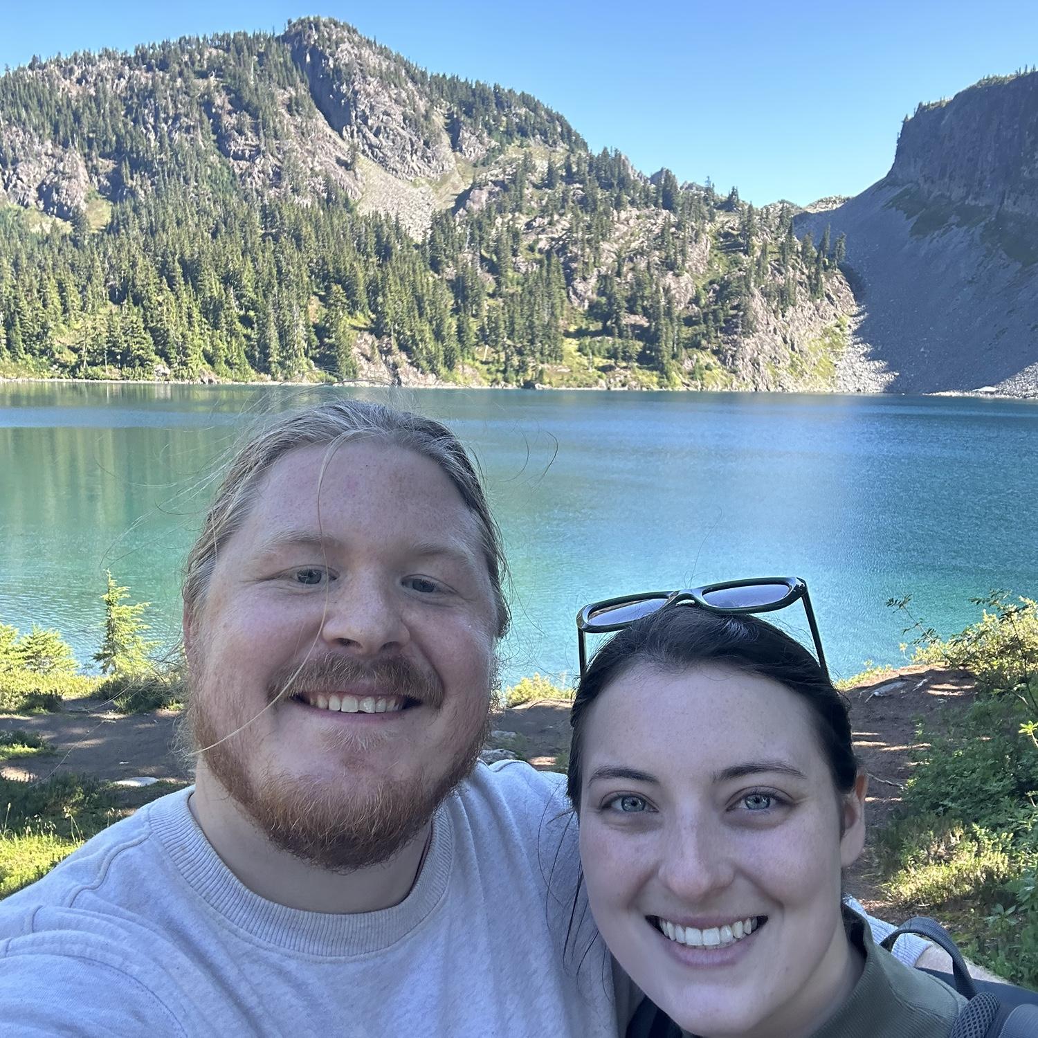 Hiking in Washington, 2023.
